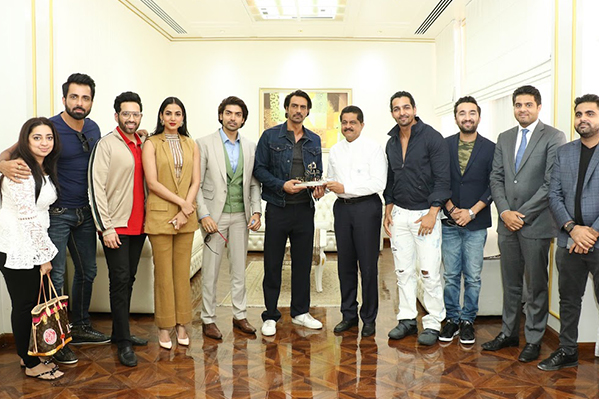 Bollywood Stars Arjun Rampal, Sonu Sood, Luv Sinha, Siddhanth Kapoor, Harshvardhan Rane, Gurmeet Choudhary, Sonal Chauhan Visit Thumbay Medicity Ajman