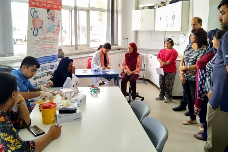 Thumbay Medical & Dental Specialty Centre Sharjah Organizes Ophthalmology Screening & Health Checkup Camp at Manzil Centre Sharjah